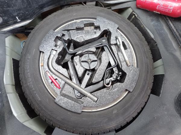 159  ALFA ROMEO 159 (939_) Imagem-111