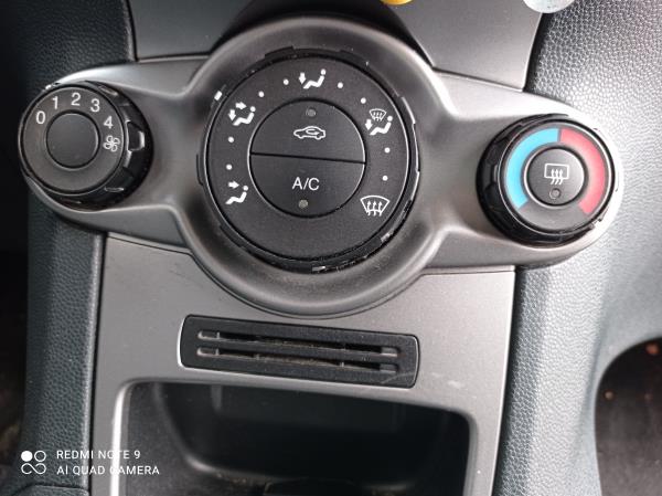 Fiesta VI  FORD Fiesta VI (CB1, CCN) Imagem-14