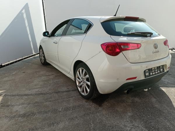 Giulietta  ALFA ROMEO Giulietta (940_) Imagem-4