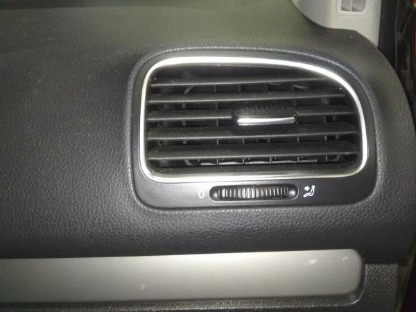 Golf VI  VOLKSWAGEN Golf VI (5K1) Imagem-27