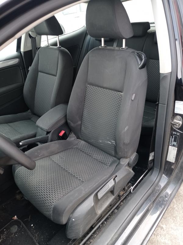 Golf VI  VOLKSWAGEN Golf VI (5K1) Imagem-77