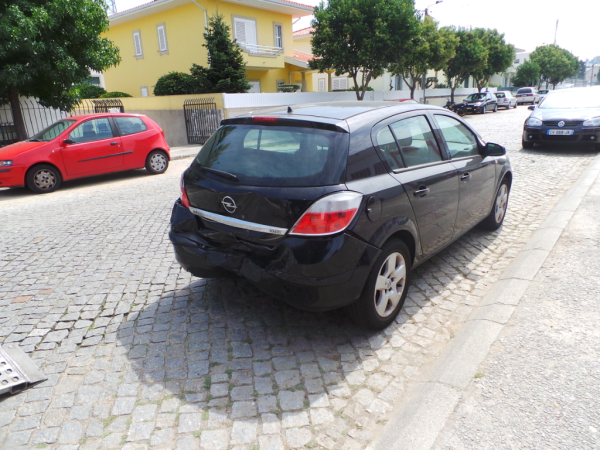 Astra H Hatchback  OPEL Astra H Hatchback (L48) Imagem-1