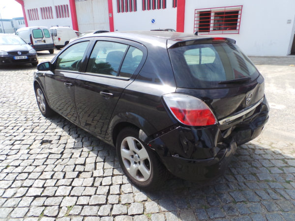 Astra H Hatchback  OPEL Astra H Hatchback (L48) Imagem-3