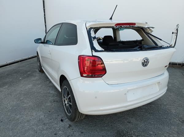 Polo  VOLKSWAGEN Polo (6R, 6C) Imagem-5