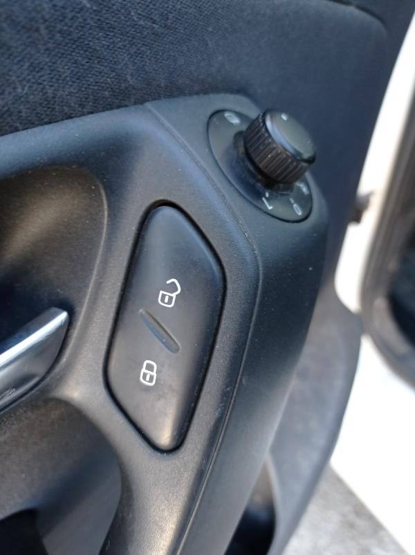 Polo  VOLKSWAGEN Polo (6R, 6C) Imagem-48