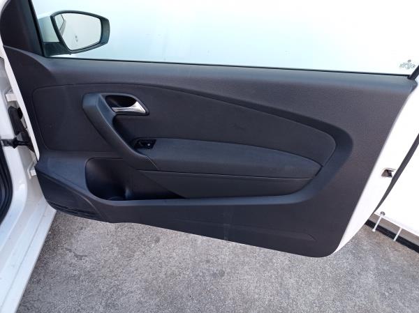 Polo  VOLKSWAGEN Polo (6R, 6C) Imagem-51