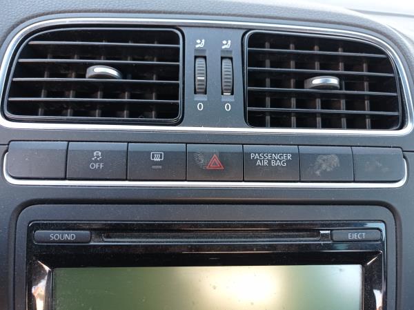 Polo  VOLKSWAGEN Polo (6R, 6C) Imagem-60