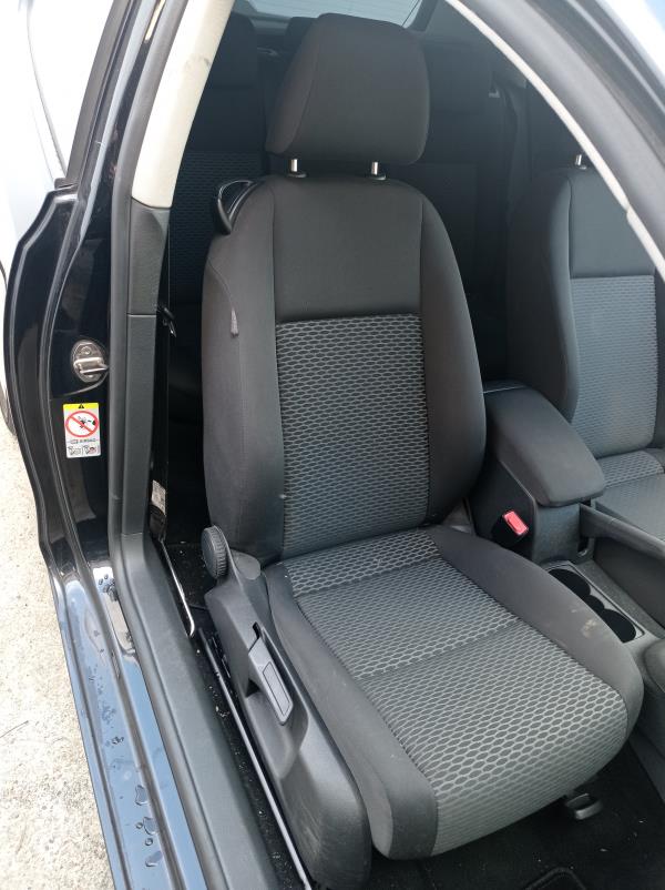 Golf VI  VOLKSWAGEN Golf VI (5K1) Imagem-42