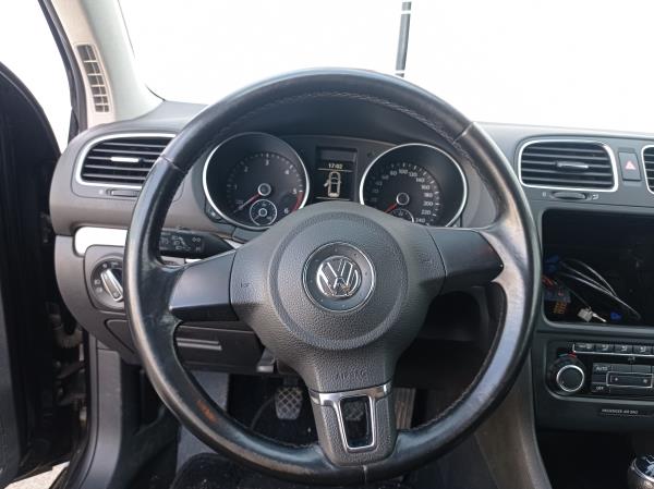 Golf VI  VOLKSWAGEN Golf VI (5K1) Imagem-85