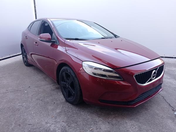 V40 Hatchback VOLVO V40 Hatchback Imagem-1