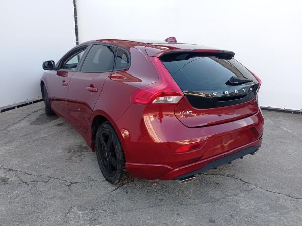 V40 Hatchback VOLVO V40 Hatchback Imagem-4