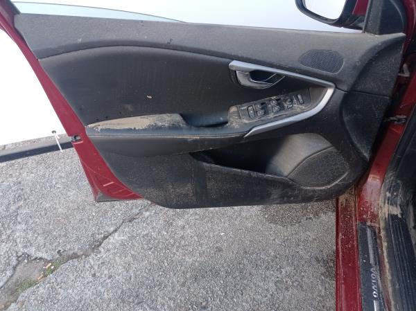 V40 Hatchback VOLVO V40 Hatchback Imagem-30