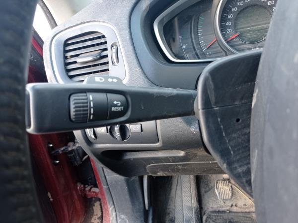 V40 Hatchback VOLVO V40 Hatchback Imagem-65