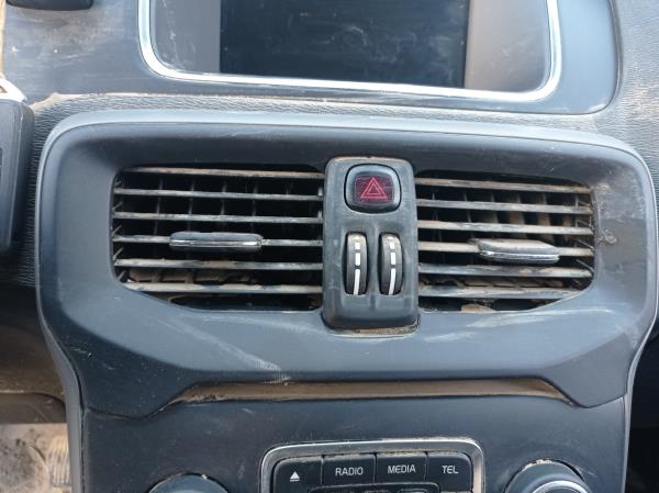 V40 Hatchback VOLVO V40 Hatchback Imagem-69