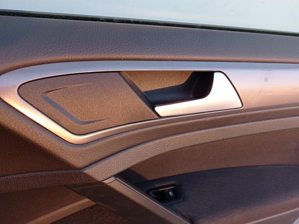 Golf VII Variant  VOLKSWAGEN Golf VII Variant (BA5, BV5) Imagem-85