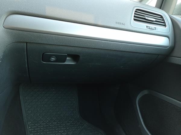 Golf VII Variant  VOLKSWAGEN Golf VII Variant (BA5, BV5) Imagem-100