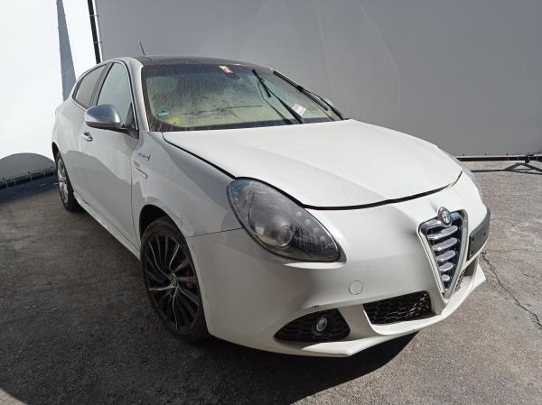 Giulietta  ALFA ROMEO Giulietta (940_) Imagem-2