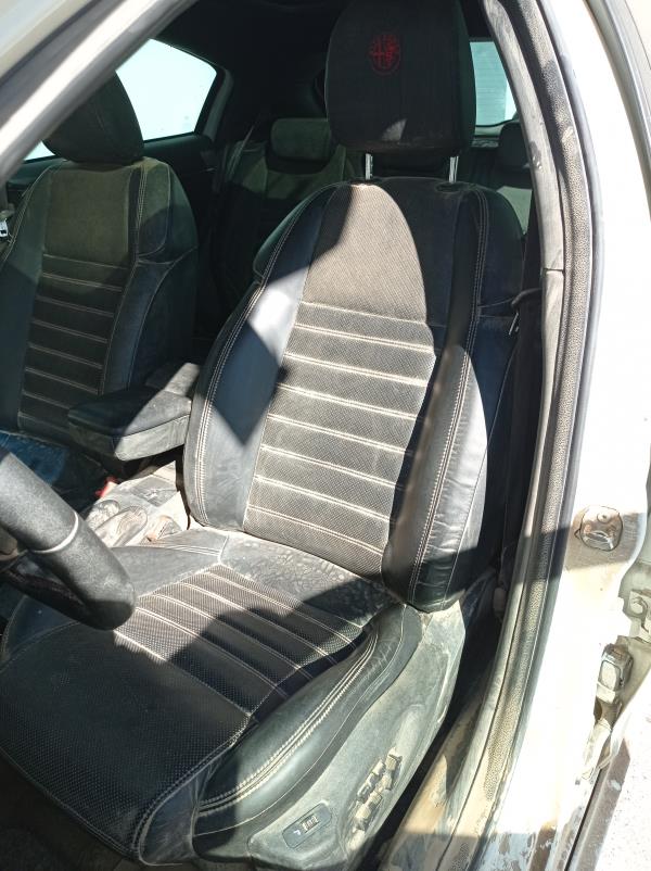 Giulietta  ALFA ROMEO Giulietta (940_) Imagem-109