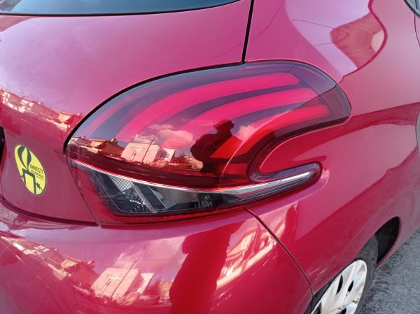 208 PEUGEOT 208 Imagem-33