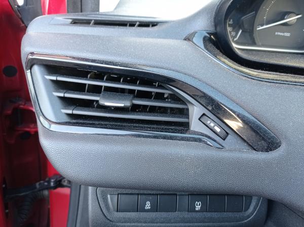 208 PEUGEOT 208 Imagem-60