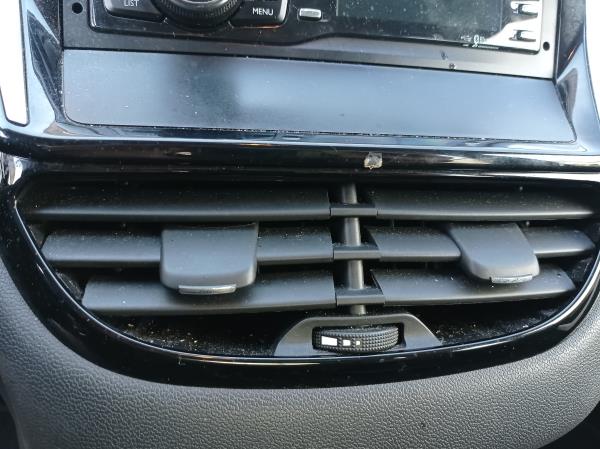 208 PEUGEOT 208 Imagem-71