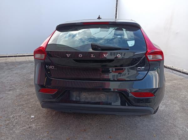 V40 Hatchback VOLVO V40 Hatchback Imagem-3