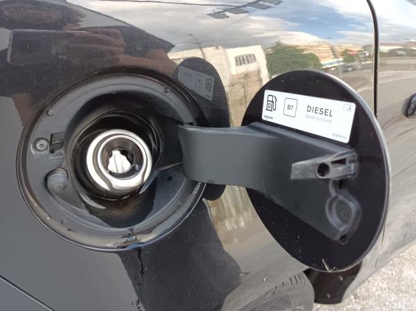 V40 Hatchback VOLVO V40 Hatchback Imagem-9