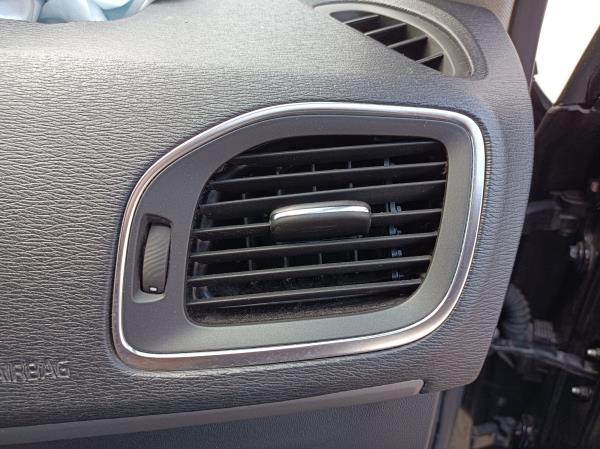 V40 Hatchback VOLVO V40 Hatchback Imagem-51