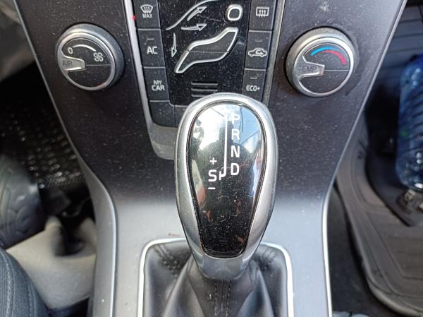 V40 Hatchback VOLVO V40 Hatchback Imagem-57