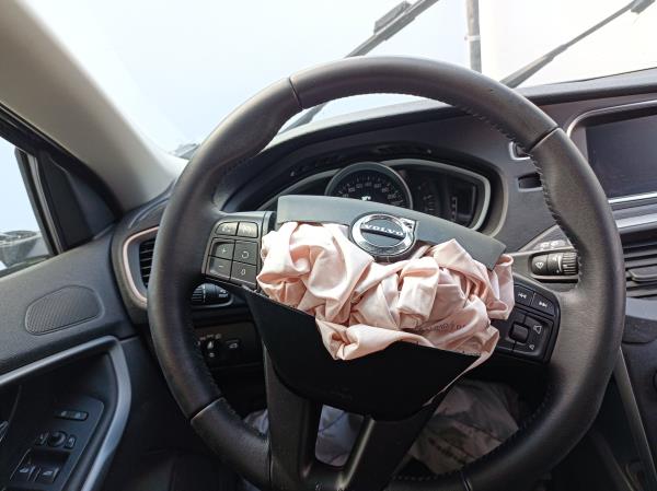 V40 Hatchback VOLVO V40 Hatchback Imagem-61