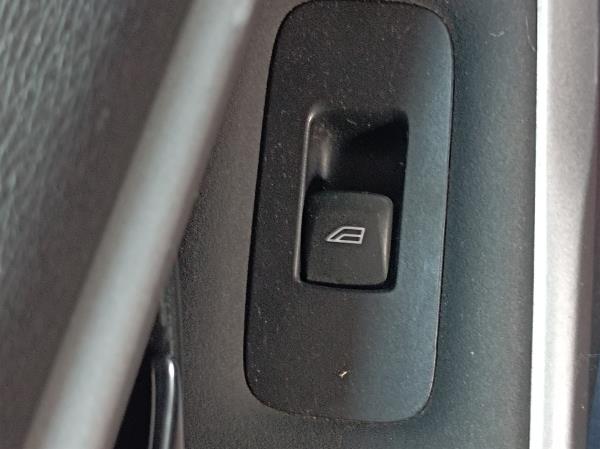 V40 Hatchback VOLVO V40 Hatchback Imagem-85