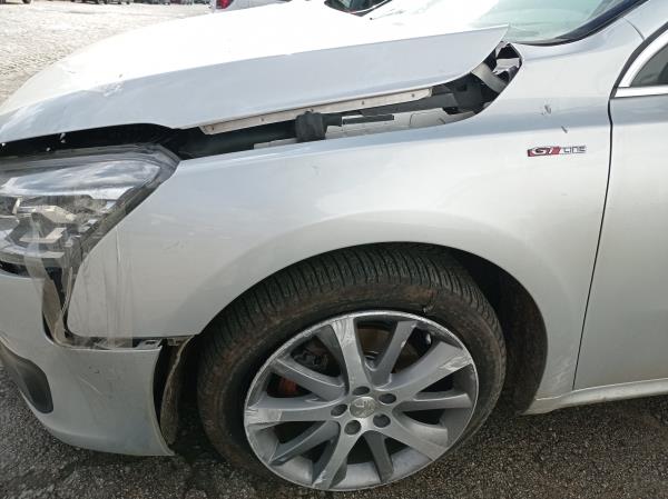 508 SW PEUGEOT 508 SW Imagem-27