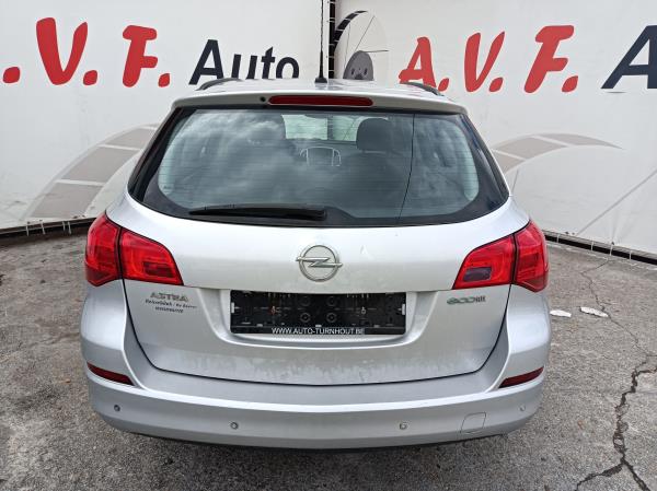Astra J Sports Tourer Van OPEL Astra J Sports Tourer Van Imagem-118