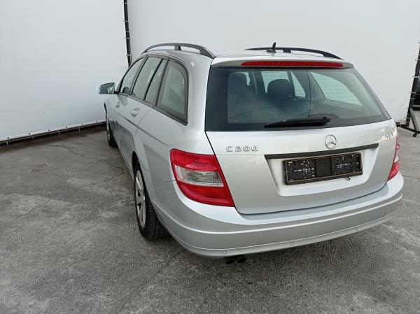 Classe C  MERCEDES-BENZ Classe C (W204) Imagem-8