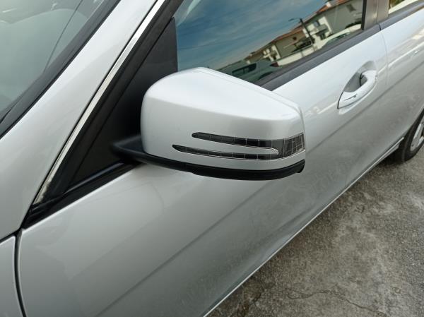 Classe C  MERCEDES-BENZ Classe C (W204) Imagem-12