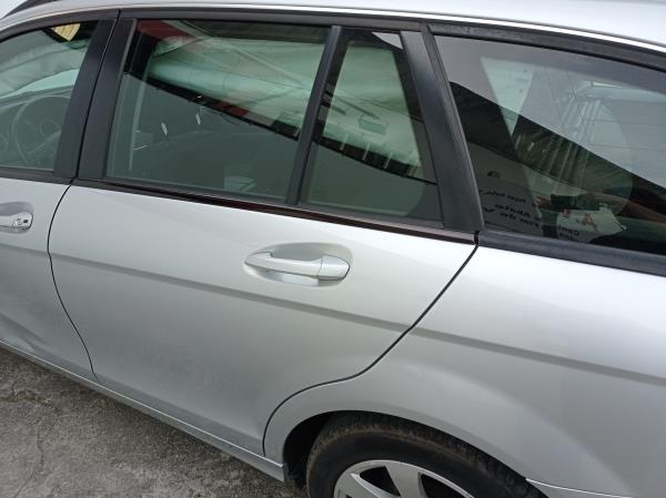 Classe C  MERCEDES-BENZ Classe C (W204) Imagem-15