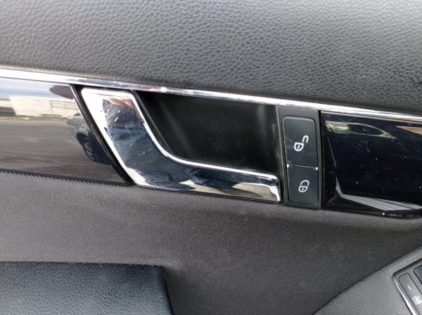 Classe C  MERCEDES-BENZ Classe C (W204) Imagem-63