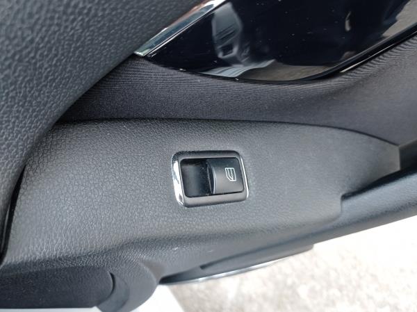 Classe C  MERCEDES-BENZ Classe C (W204) Imagem-73