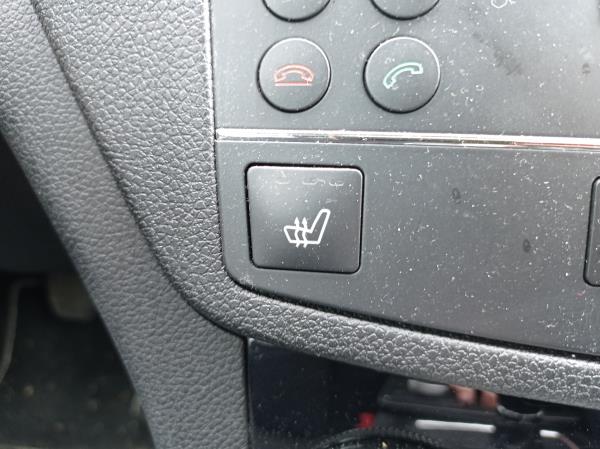 Classe C  MERCEDES-BENZ Classe C (W204) Imagem-86