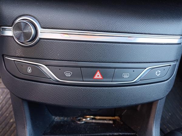 308 SW II PEUGEOT 308 SW II Imagem-100