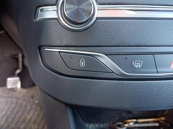 308 SW II PEUGEOT 308 SW II Imagem-101