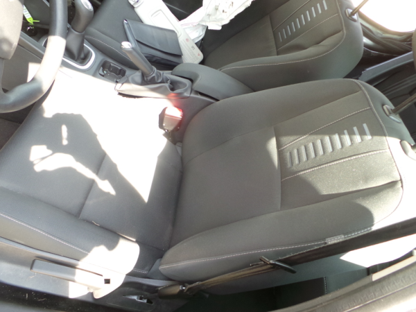 Megane III Grandtour  RENAULT Megane III Grandtour (KZ0/1) Imagem-6