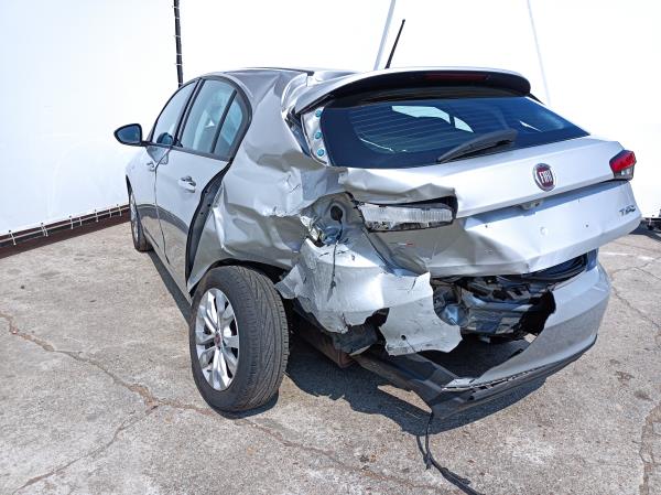 Tipo Hatchback  FIAT Tipo Hatchback (357_) Imagem-8