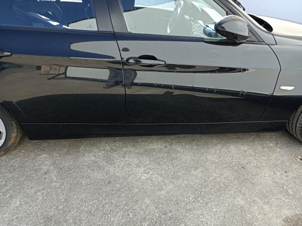 3  BMW 3 (E90) Imagem-24