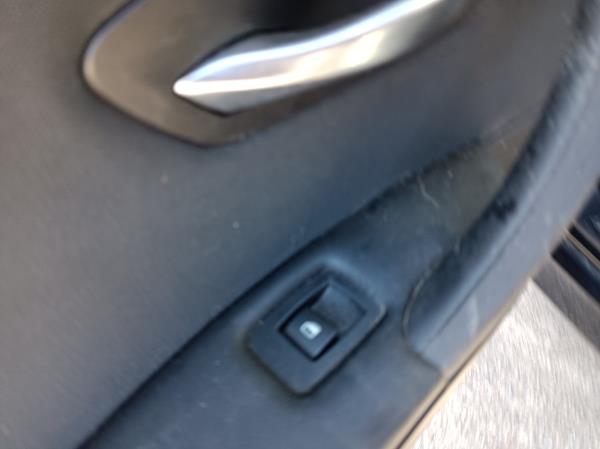 3  BMW 3 (E90) Imagem-38