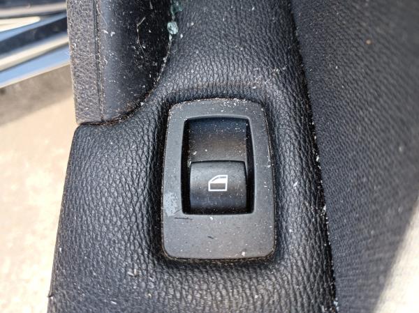 3  BMW 3 (E90) Imagem-42