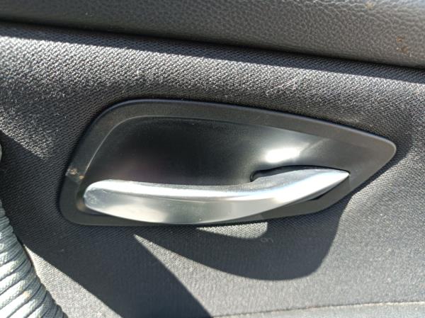 3  BMW 3 (E90) Imagem-44