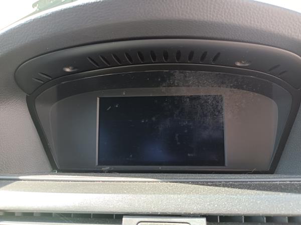 3  BMW 3 (E90) Imagem-51