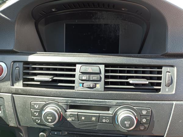 3  BMW 3 (E90) Imagem-52