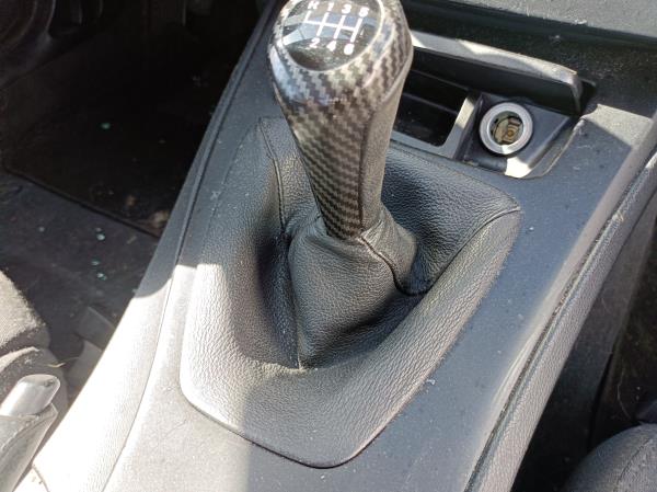 3  BMW 3 (E90) Imagem-58